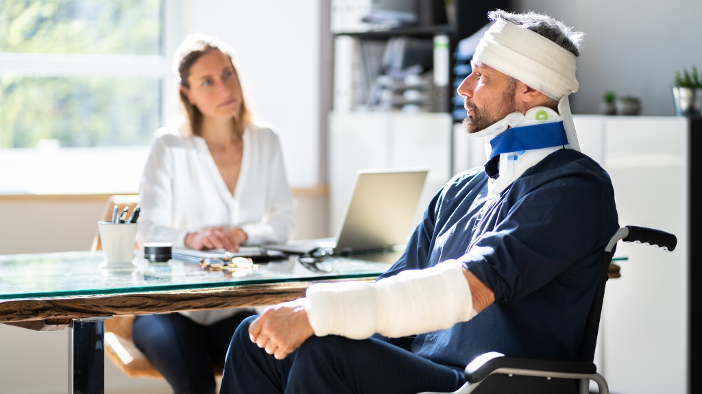 When to Hire a Missouri Workers' Compensation Lawyer